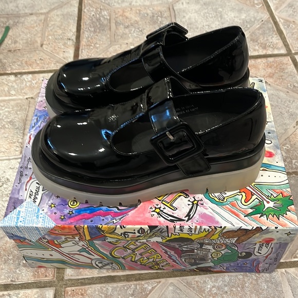 Jeffrey Campbell Brevet Patent Mary Janes - Picture 2 of 5